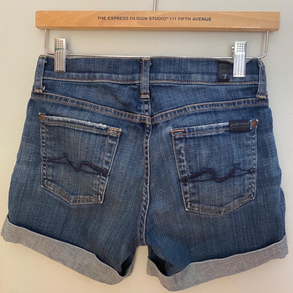 Cuffed Hem Jean Shorts - Picture 2 of 6
